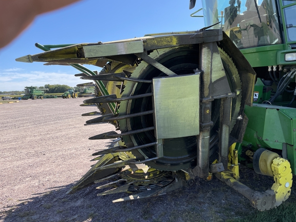 John Deere 676 Header Forage