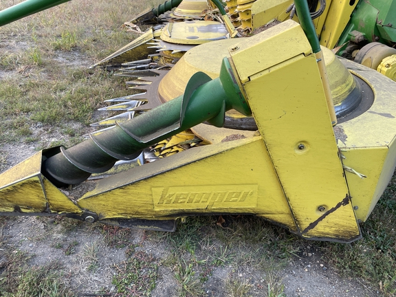 John Deere 676 Header Forage