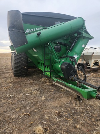 2012 Brent 1594 Grain Cart