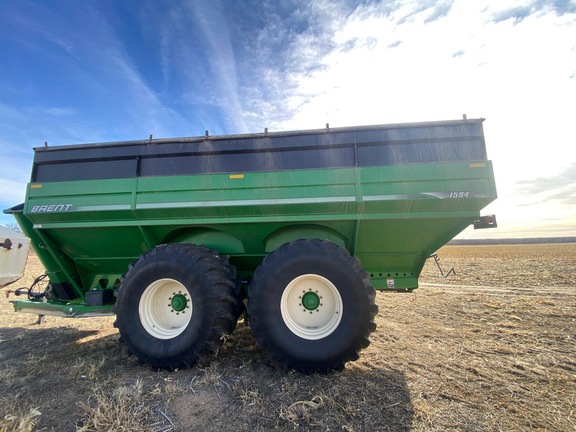 2012 Brent 1594 Grain Cart