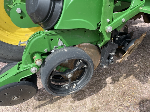 2020 John Deere 1775NT Planter