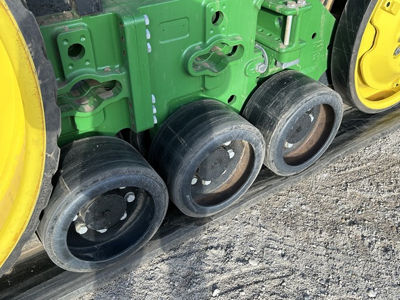2022 John Deere 8RT 370 Tractor Rubber Track