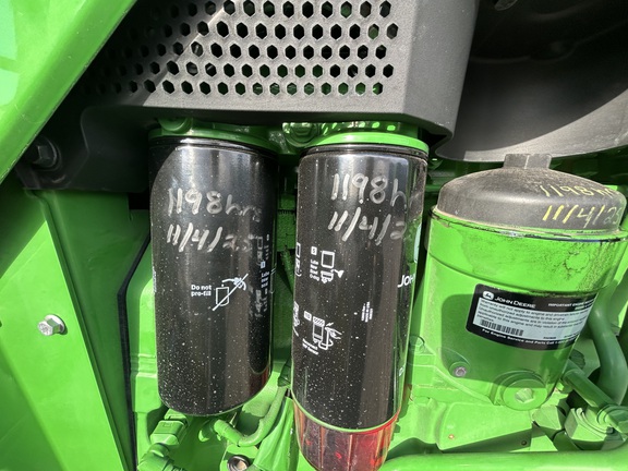 2022 John Deere 8RT 370 Tractor Rubber Track