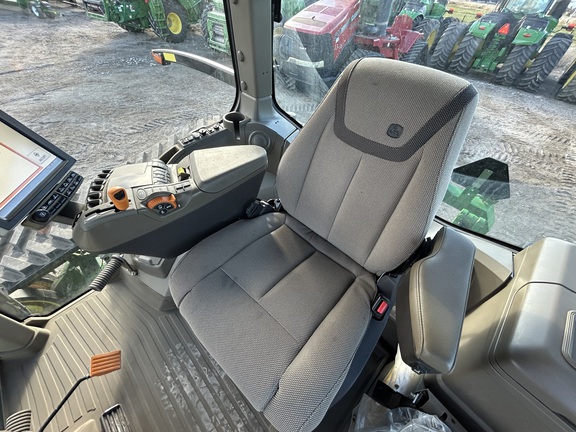 2022 John Deere 8RT 370 Tractor Rubber Track