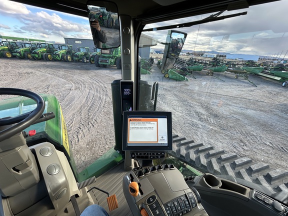 2022 John Deere 8RT 370 Tractor Rubber Track