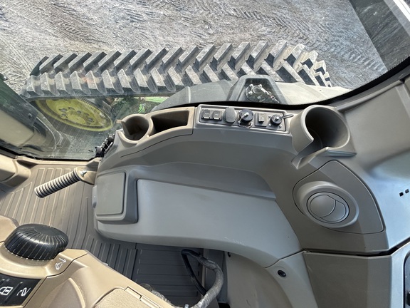 2022 John Deere 8RT 370 Tractor Rubber Track