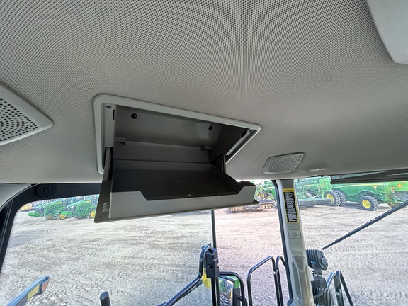 2022 John Deere 8RT 370 Tractor Rubber Track