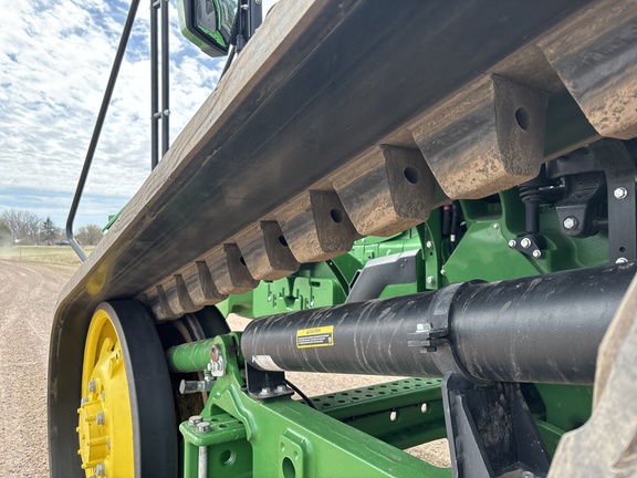 2022 John Deere 8RT 370 Tractor Rubber Track