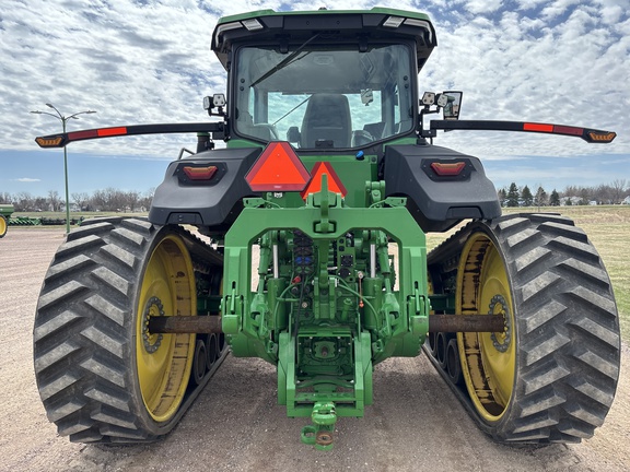 2022 John Deere 8RT 370 Tractor Rubber Track