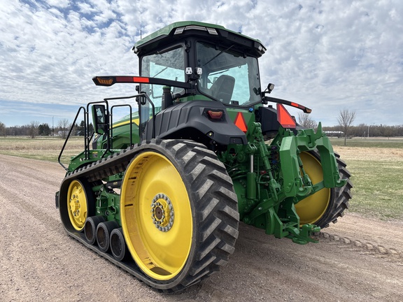 2022 John Deere 8RT 370 Tractor Rubber Track