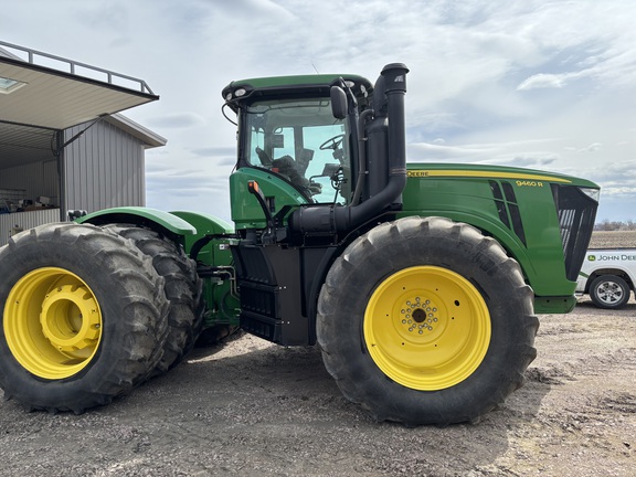 2012 John Deere 9460R Tractor 4WD