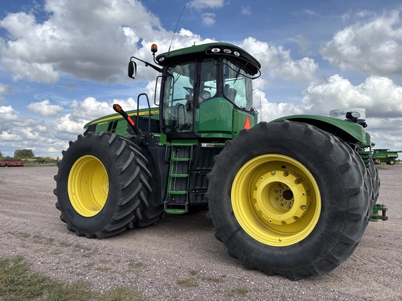 2012 John Deere 9460R Tractor 4WD