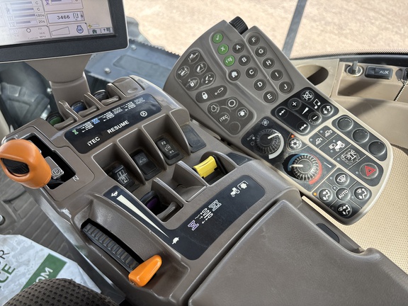 2012 John Deere 9460R Tractor 4WD