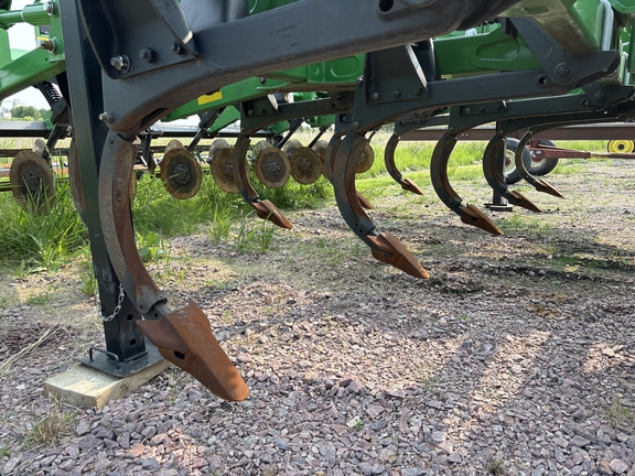 2023 John Deere 2730 Disk Ripper