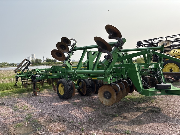 2023 John Deere 2730 Disk Ripper