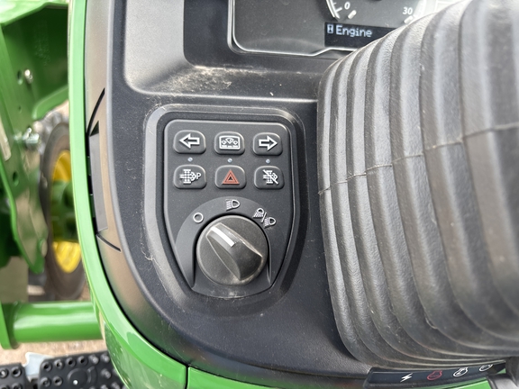 2024 John Deere 4066R Tractor Compact
