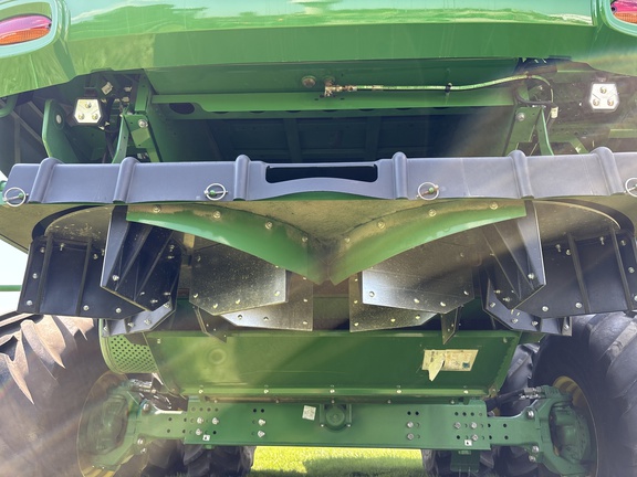 2023 John Deere S790 Combine