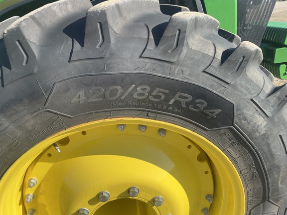 2024 John Deere 8R 370 Tractor