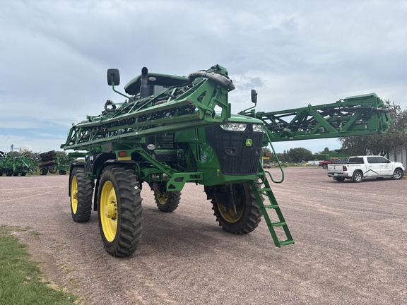 2020 John Deere R4044 Sprayer/High Clearance