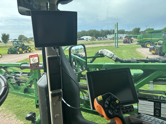 2020 John Deere R4044 Sprayer/High Clearance