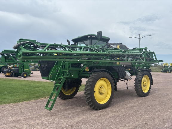 2020 John Deere R4044 Sprayer/High Clearance