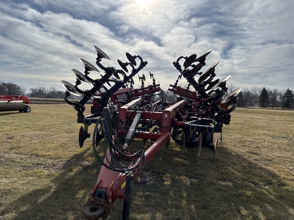 2016 Case IH 875 Disk Ripper