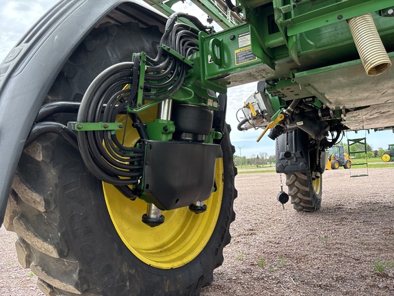 2022 John Deere 612R Sprayer/High Clearance