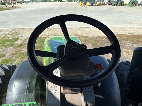 2024 John Deere 8R 370 Tractor