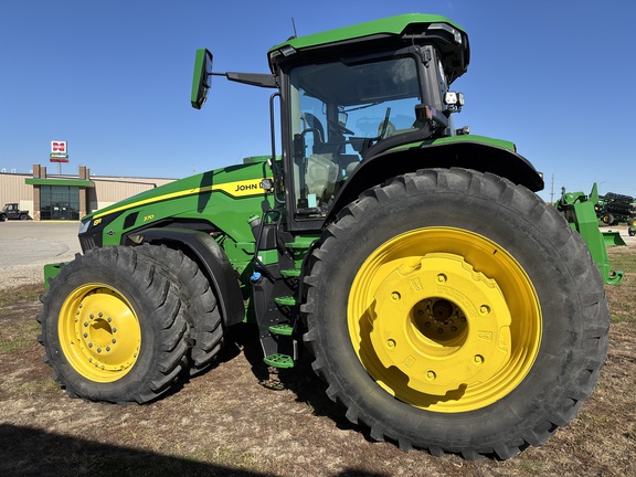 2024 John Deere 8R 370 Tractor