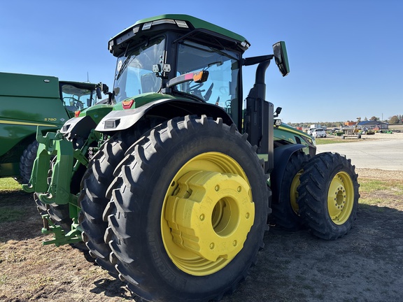 2024 John Deere 8R 370 Tractor