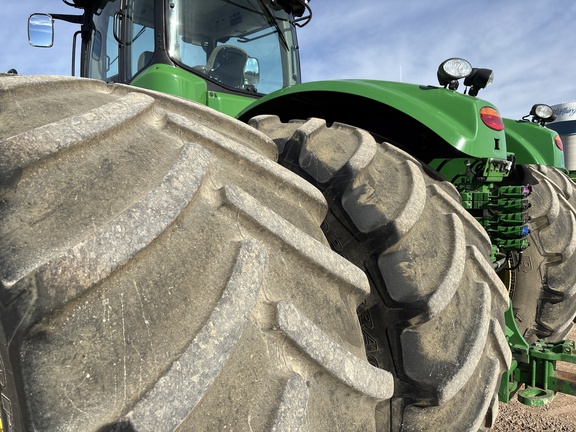 2013 John Deere 9510R Tractor 4WD