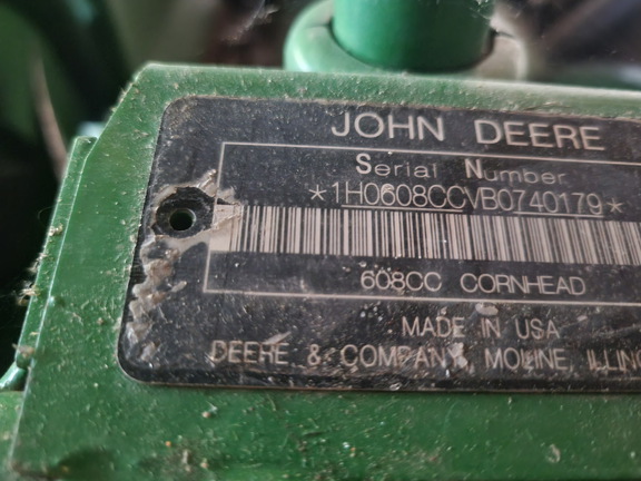 2011 John Deere 608C StalkMaster Header Corn Head