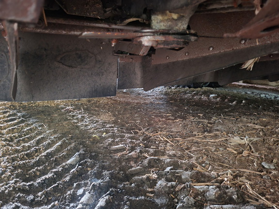 2011 John Deere 608C StalkMaster Header Corn Head