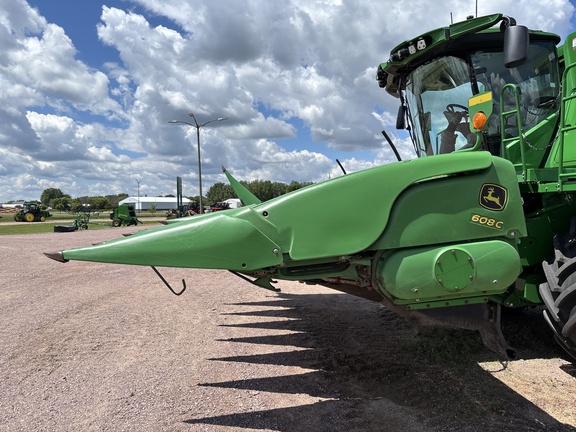 2011 John Deere 608C StalkMaster Header Corn Head
