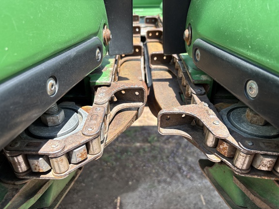 2011 John Deere 608C StalkMaster Header Corn Head