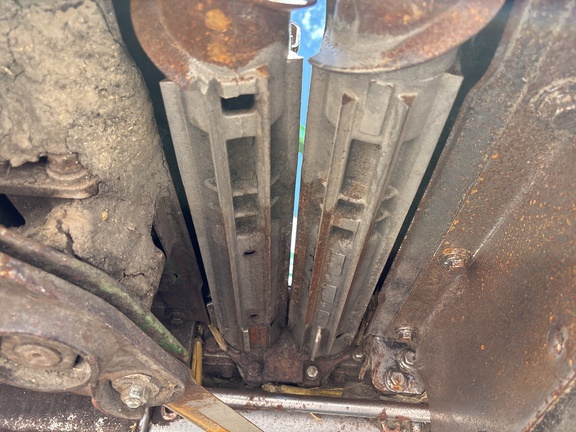 2011 John Deere 608C StalkMaster Header Corn Head