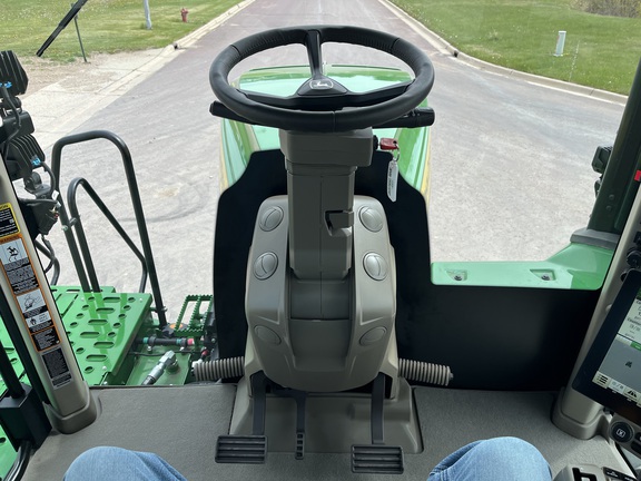 2025 John Deere 9RT 590 Tractor Rubber Track
