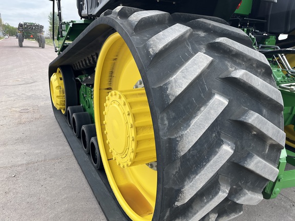 2025 John Deere 9RT 590 Tractor Rubber Track
