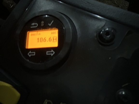 2022 John Deere Z997R Mower/Zero Turn