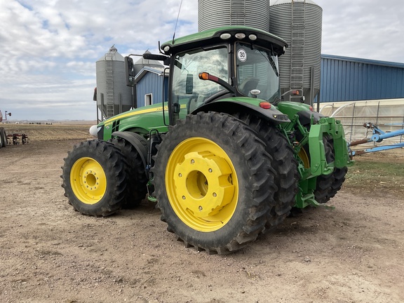 2019 John Deere 8400R Tractor