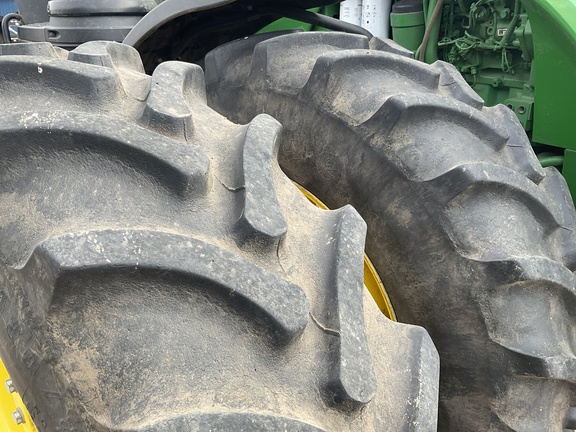 2019 John Deere 8400R Tractor