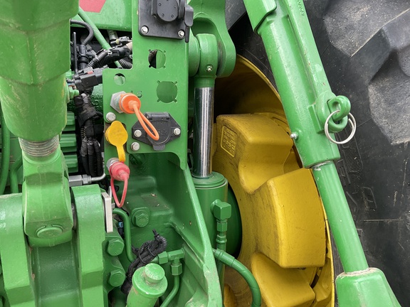 2019 John Deere 8400R Tractor