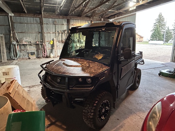 2023 John Deere XUV 835M ATV