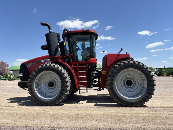 2023 Case IH Steiger 470 AFS Tractor 4WD