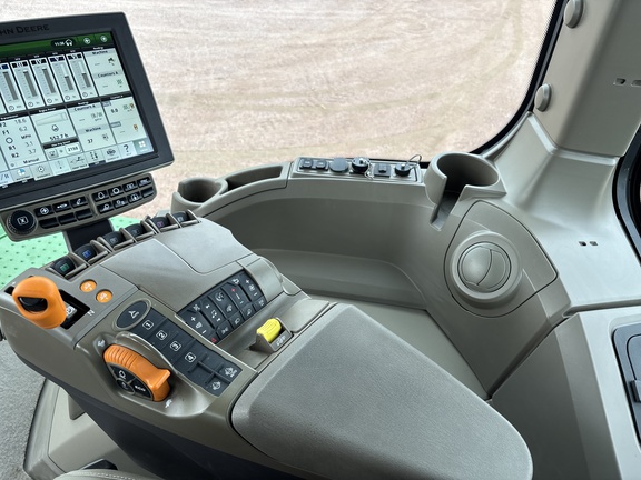 2023 John Deere 9RX 640 Tractor Rubber Track