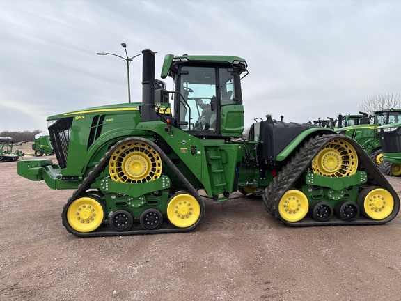 2023 John Deere 9RX 640 Tractor Rubber Track