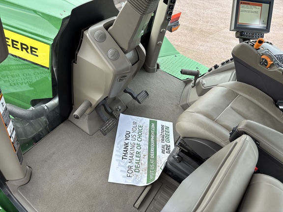 2023 John Deere 9RX 640 Tractor Rubber Track