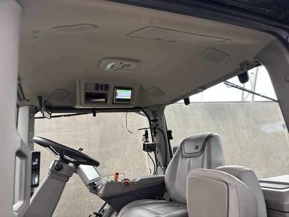 2023 John Deere 8RX 410 Tractor Rubber Track