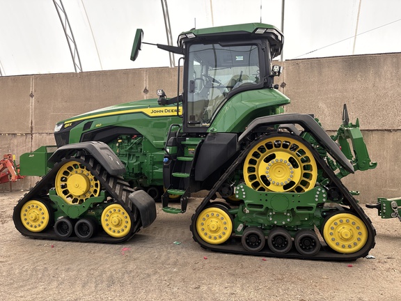 2023 John Deere 8RX 410 Tractor Rubber Track