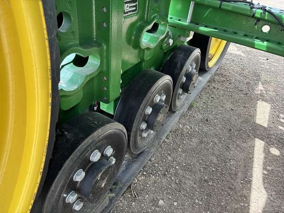 2025 John Deere 8RT 410 Tractor Rubber Track